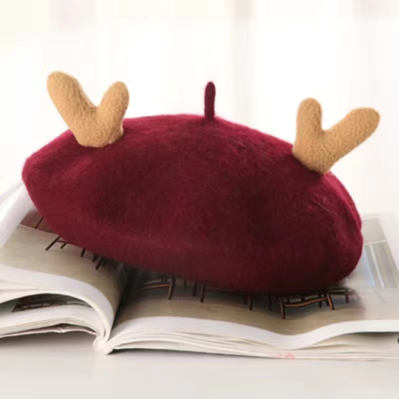 Creative Berets For Christmas